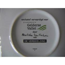 Schoonhoven keramiek servies. Ontwerp M. ten Haken.