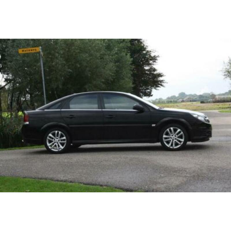 Opel Vectra GTS 2.2-16V Business 5DRS / ECC / NAV / NAP / GO