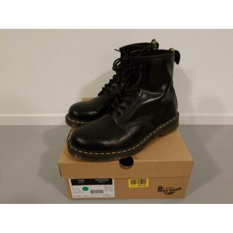 Dr Martens, maat 42, smooth black 1460