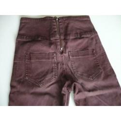 Leuke broek van Pieces mt158 voor 1 euro !!!