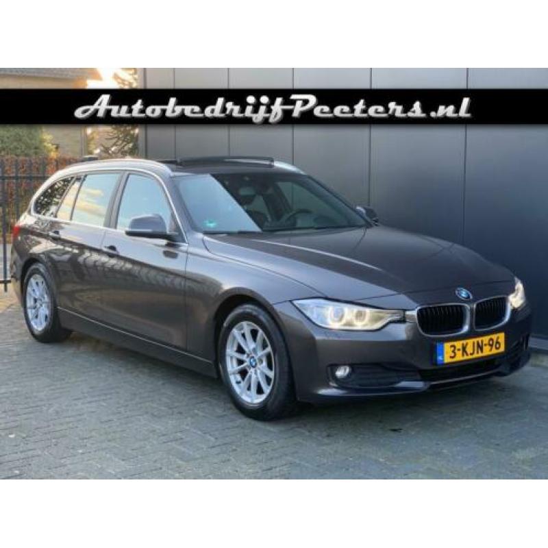 Bmw 3-SERIE 320d Touring Aut. 2e eig. Xenon P.dak Leder E.kl