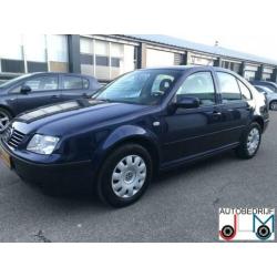 Volkswagen BORA BORA; 77 KW 2003 AIRC APK TOT 17-02-2021