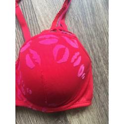 Marlies Dekkers roze rode bh 70D