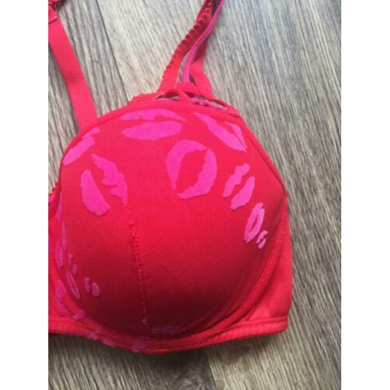 Marlies Dekkers roze rode bh 70D