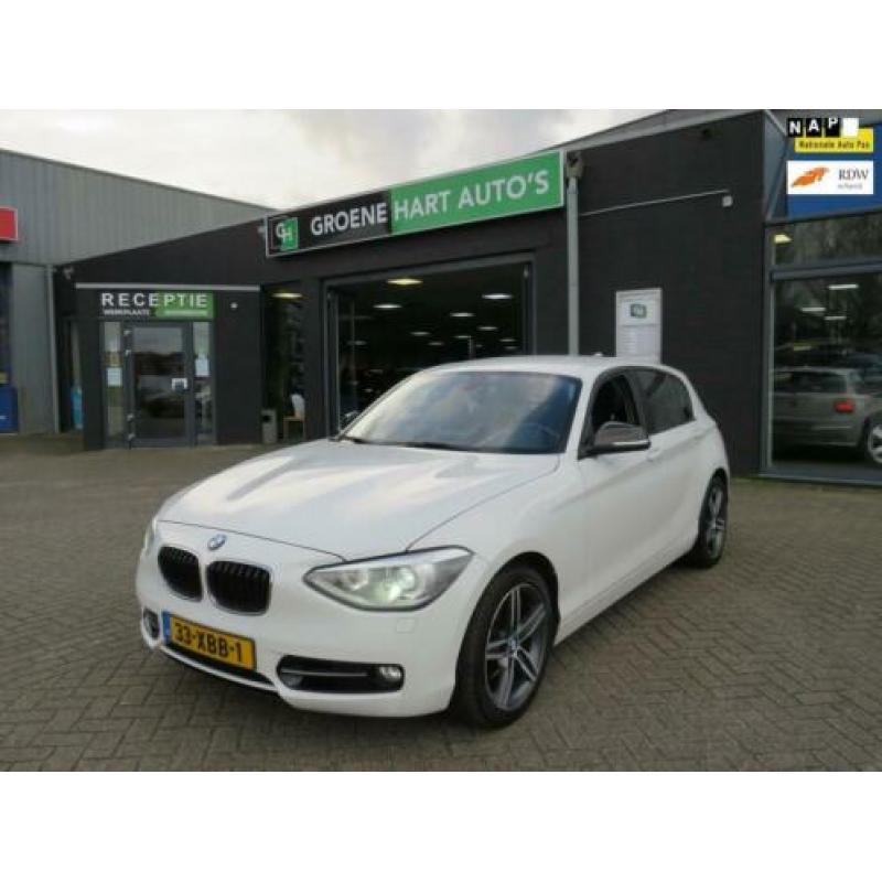 BMW 1-serie 118i Business+ /5-DRS/XENON/NAVI/AUTOMAAT/NAP!