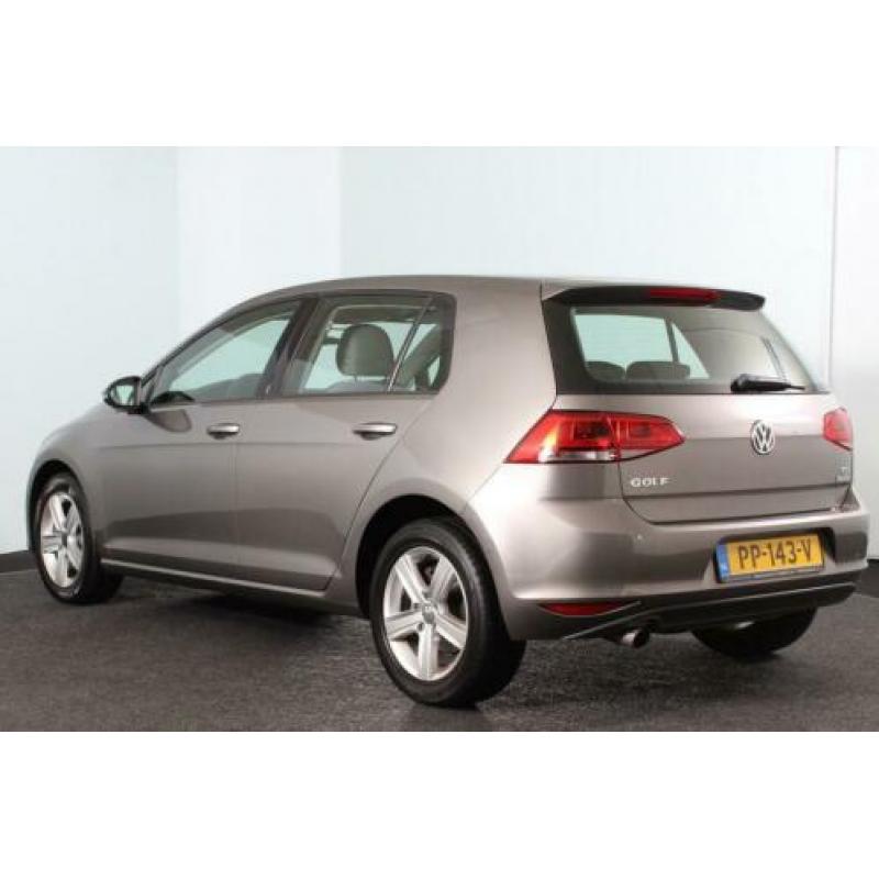 Volkswagen Golf 1.6 TDI 105PK Highline | Adapt Cruise | ECC