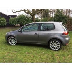 Volkswagen Golf 1.4 TSI Highline 90KW DSG 2011 Grijs 3-deurs