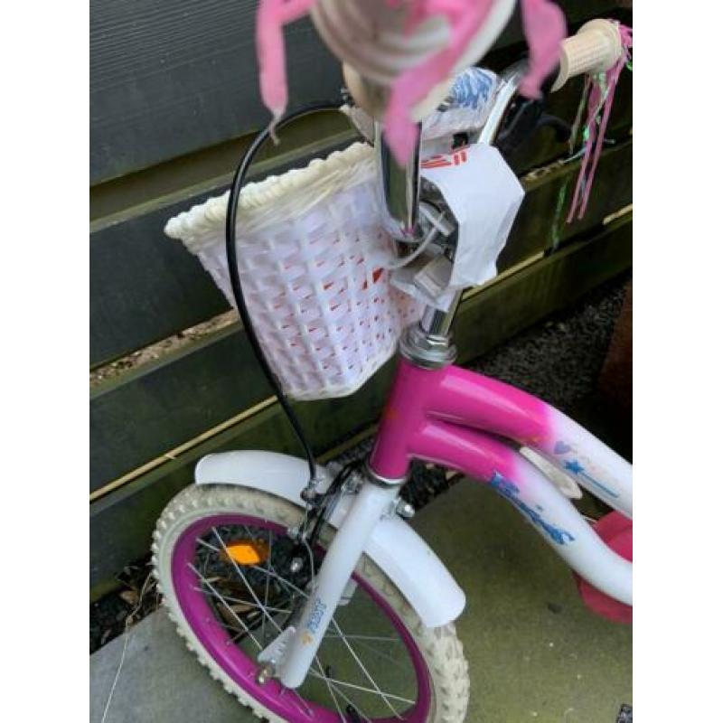 Nette meisjes fiets 16 inch