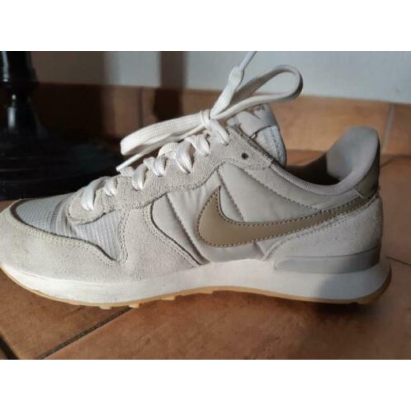 Nike sneakers, in goede staat mt 36