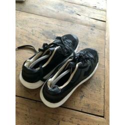 Bershka sneakers maat 43