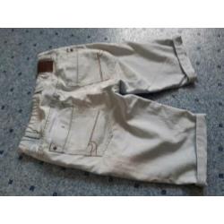 WE korte broek maat 170