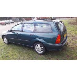 Ford Focus Wagon 1.6-16V Cool Edition (bj 2002)