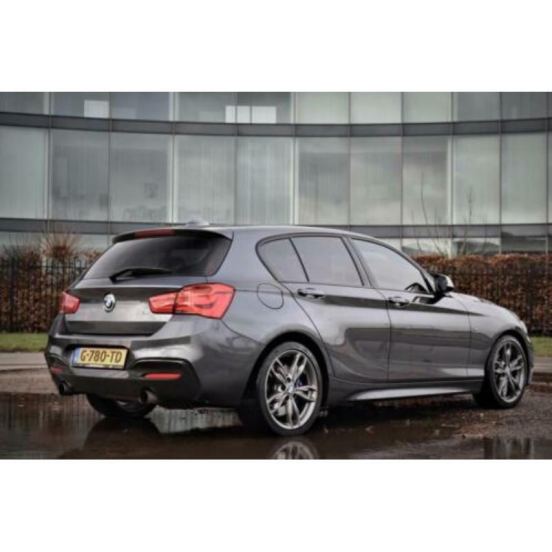 BMW 1-serie M140i Centennial High Executive Harman Kardon, P