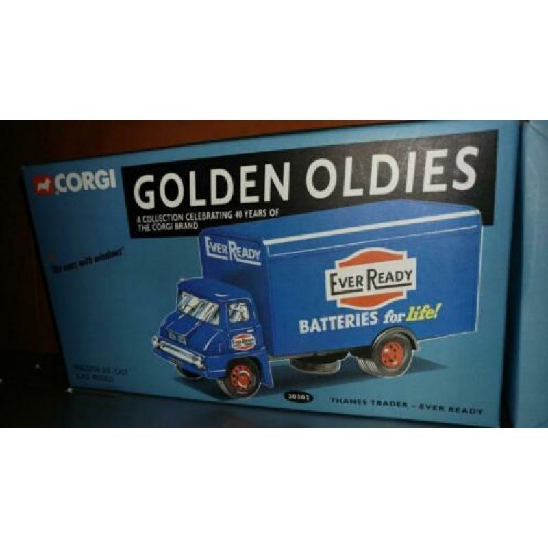 CORGI - Golden Oldies 30302 Thames Trader - Ever Ready