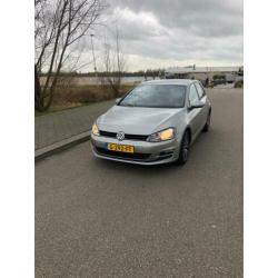 Volkswagen Golf VII 2.0 TDI 150pk BMT 5D DSG 2016 Grijs