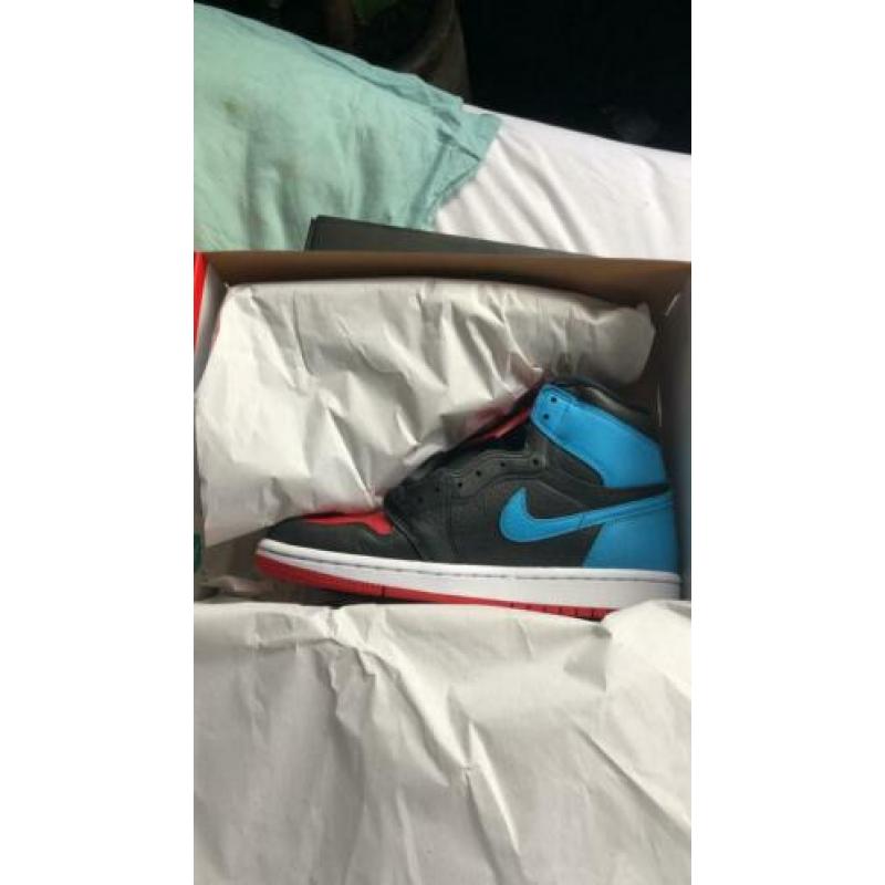 Jordan 1 UNC CHICAGO | 36,5 |