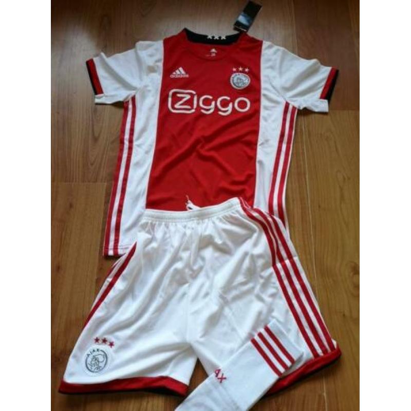 Ajax Kinder Voetbaltenue - Voetbal Tenue mt 152 - 158 NIEUW*