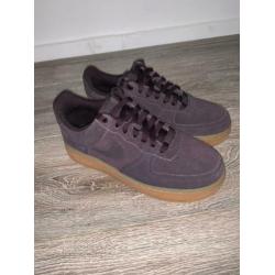 Nike Airforce paars suede (NIEUW)