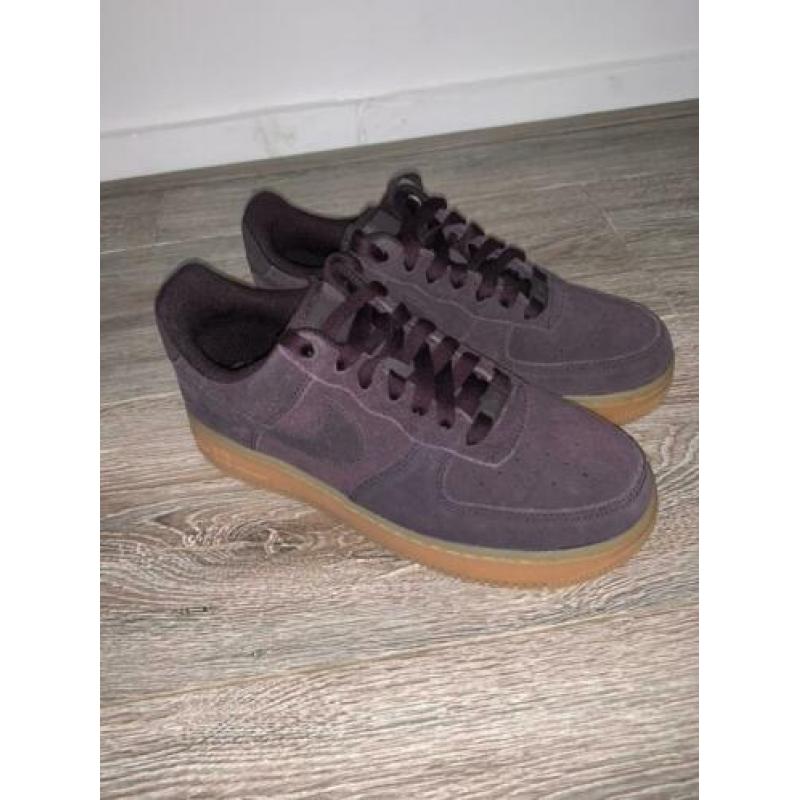 Nike Airforce paars suede (NIEUW)