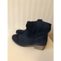 Leuke en als nieuwe YOUNG SPIRIT laarzen DONKERBLAUW mt 41