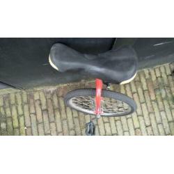 Leuke rode eenwieler/ 1 wieler fiets