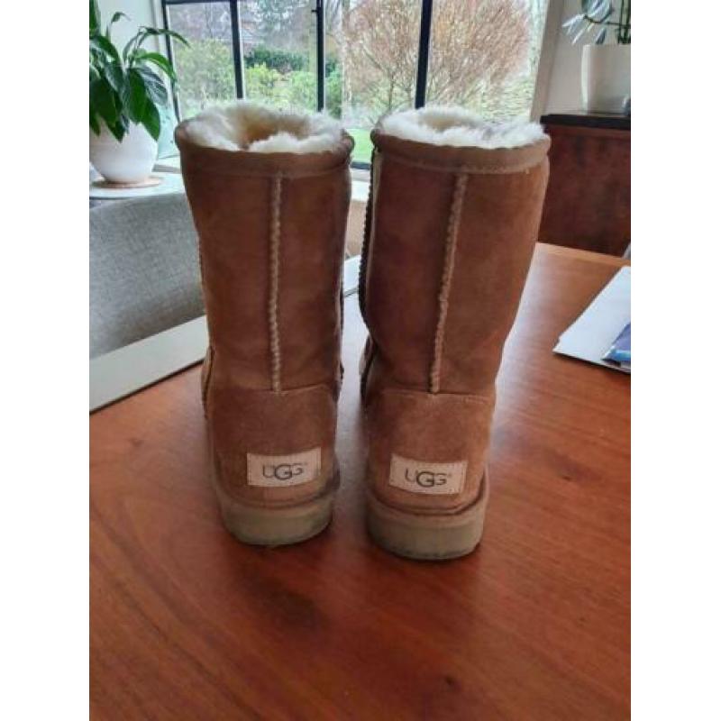 Uggs laarzen maat 37