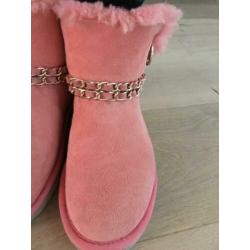 Glamorous uggs mooi maat 37