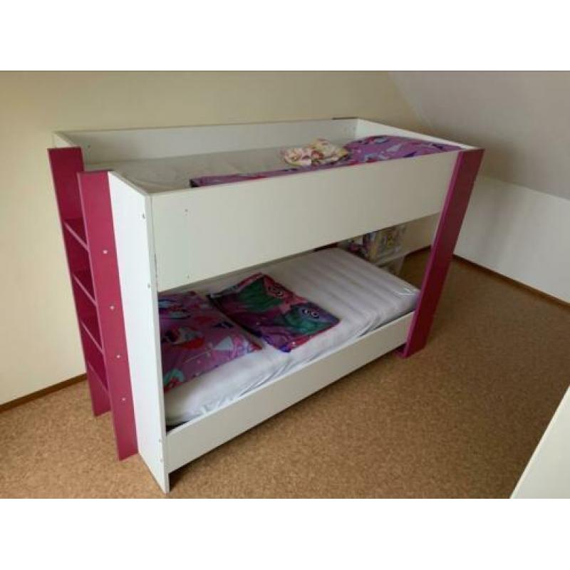 Stevige wit/roze stapelbed