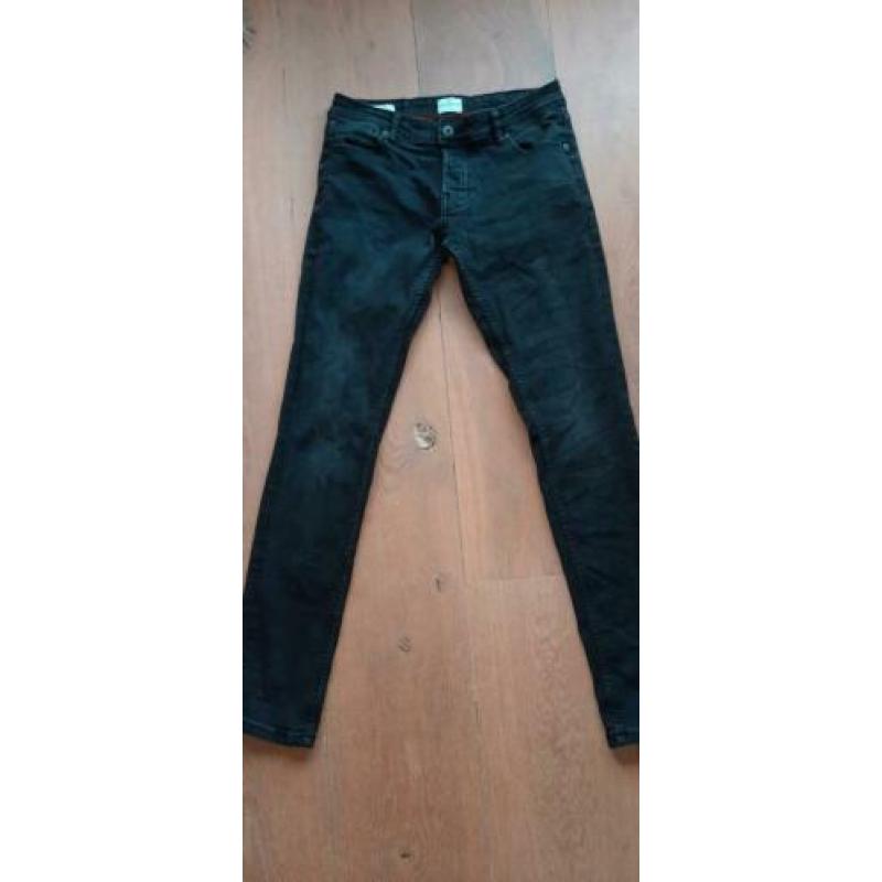 Solid 5 pocket jeans maat 28/32