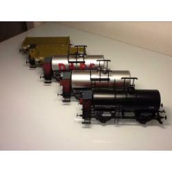 Te koop Set van 5 Wagons in 0 Scale