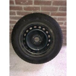 Vredestein banden+velgen 195/65/15R Renault/Citroën/Peugeot.