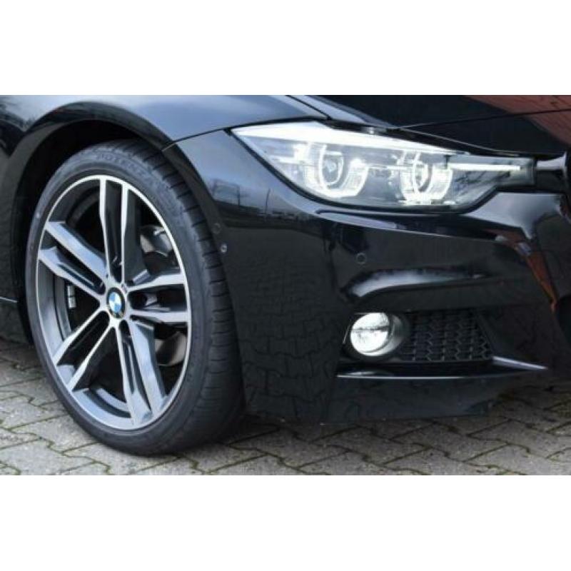 BMW 3 Serie 320i Edition M Sport Shadow Executive Schuifdak