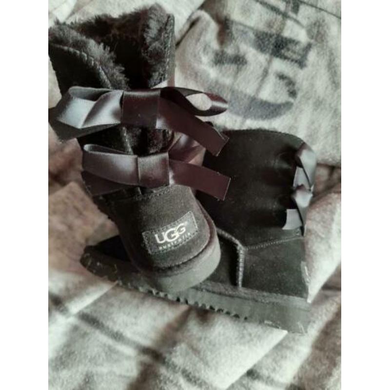 Kinder Uggs maat 33