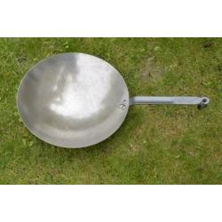 wok met steel, een originele de Buyer, 1830 France 35 cm