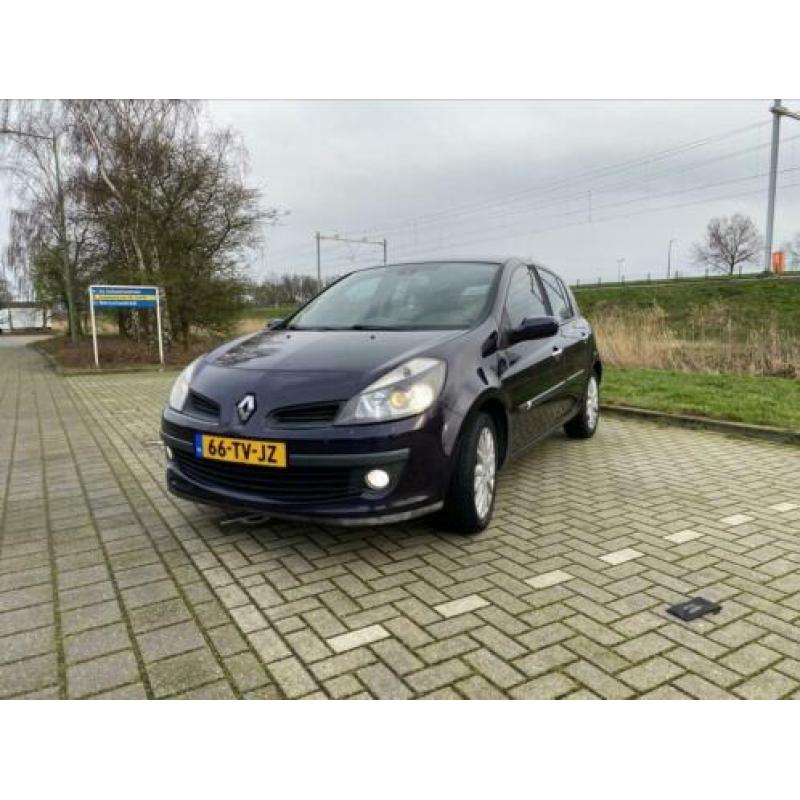 Renault Clio 1.5 DCI 5DRS 2007 FULL OPTIE PANO/LEER/AIRCO