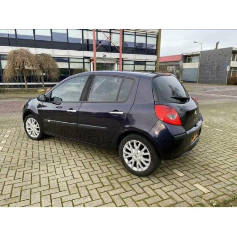 Renault Clio 1.5 DCI 5DRS 2007 FULL OPTIE PANO/LEER/AIRCO