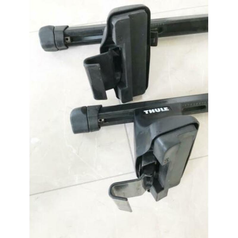 Thule dakdragers chrysler Voyager en Grand Voyager 2001-2007