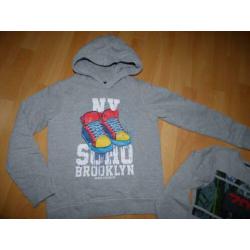 Grijze hoodie en sweater van SOHO, maat 146/152 ZGAN!