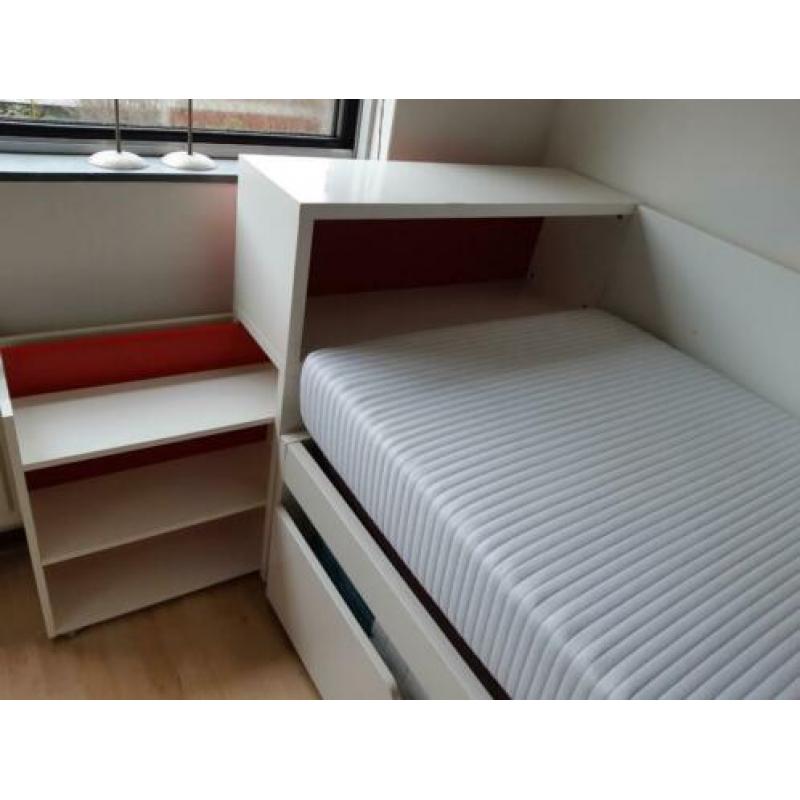 bed Ikea + onderschuifbed