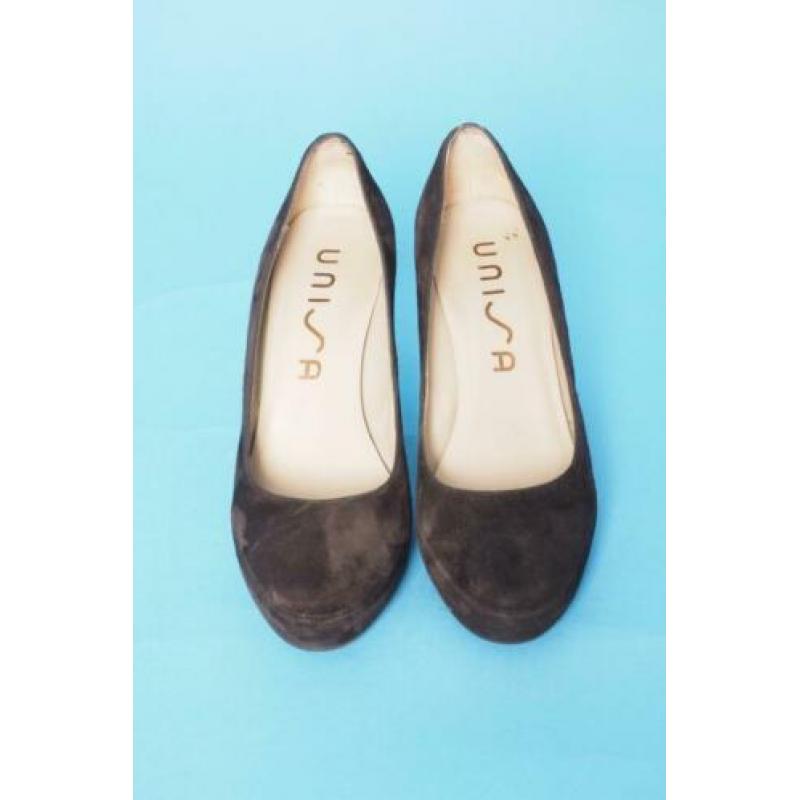 Unisa bruin suede pump maat 41