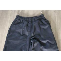 Jongen sport broek, maat 134-140 (CE)