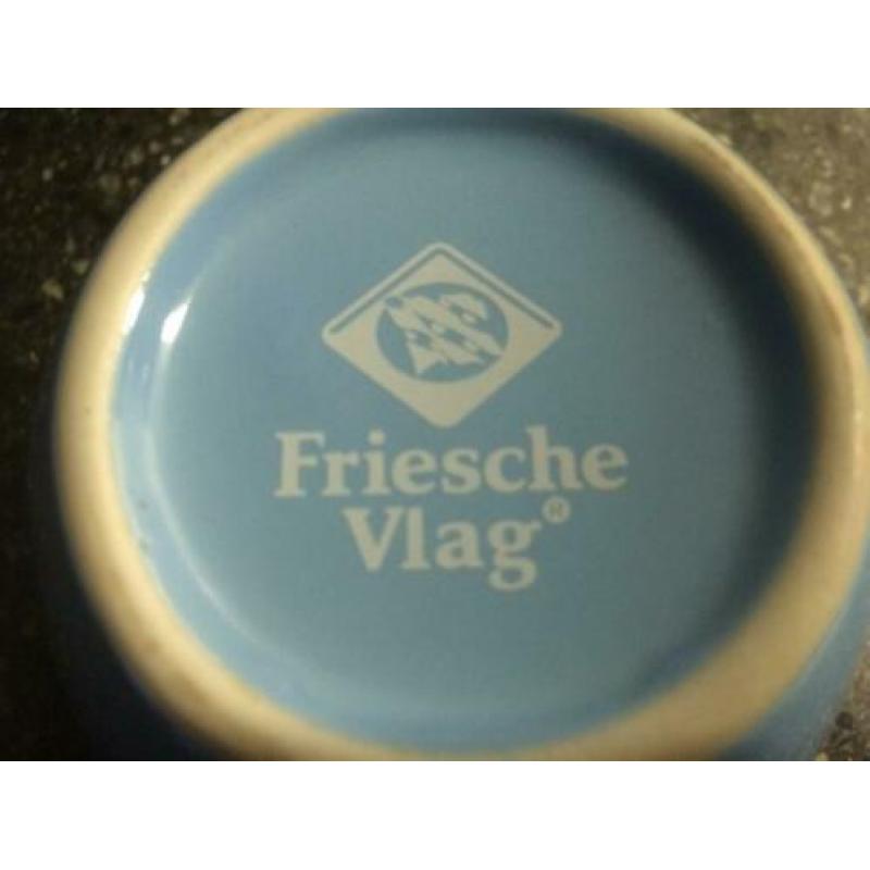 6 Toetje! schaaltjes van Friesche Vlag