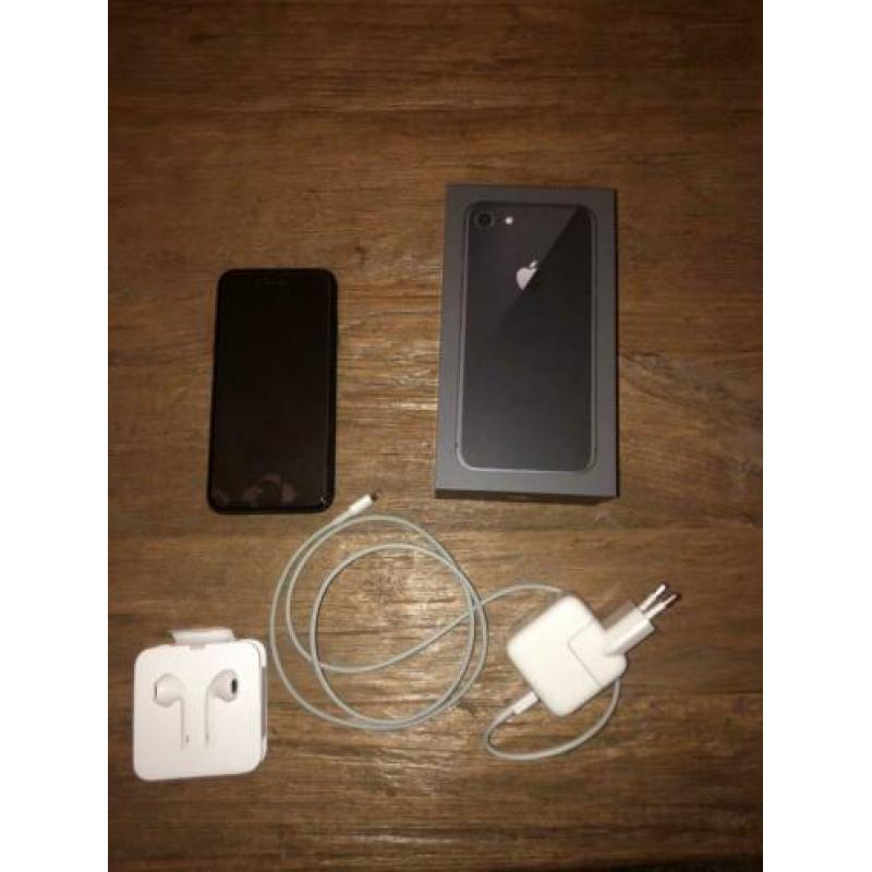 Apple iphone 8 Grey 64 GB