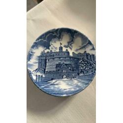 3 bordjes wedgwood Buckingham palace (w)