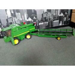 Bruder John Deere combine