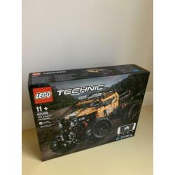 Lego Technic 4x4 X-Treme Off-Roader 42099 bestuurbaar nieuw