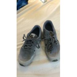 Nike air Max dynasty 2 maat 35,5