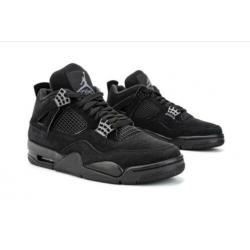 Air Jordan 4 Black Cat 2020 maat 42/ 8,5 UK