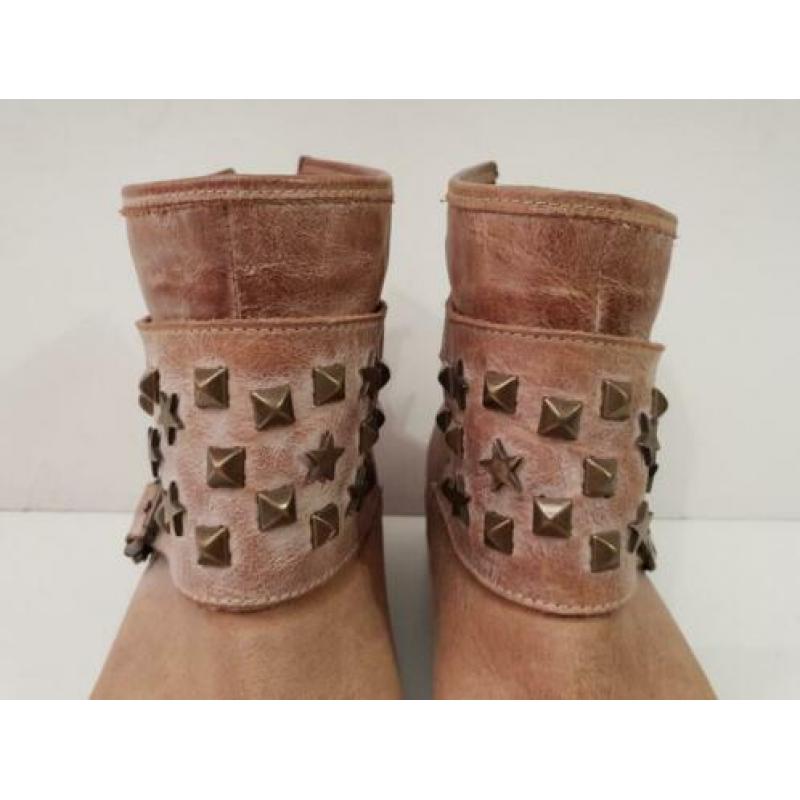 Manfield enkellaarsjes laarsjes beige studs maat 38