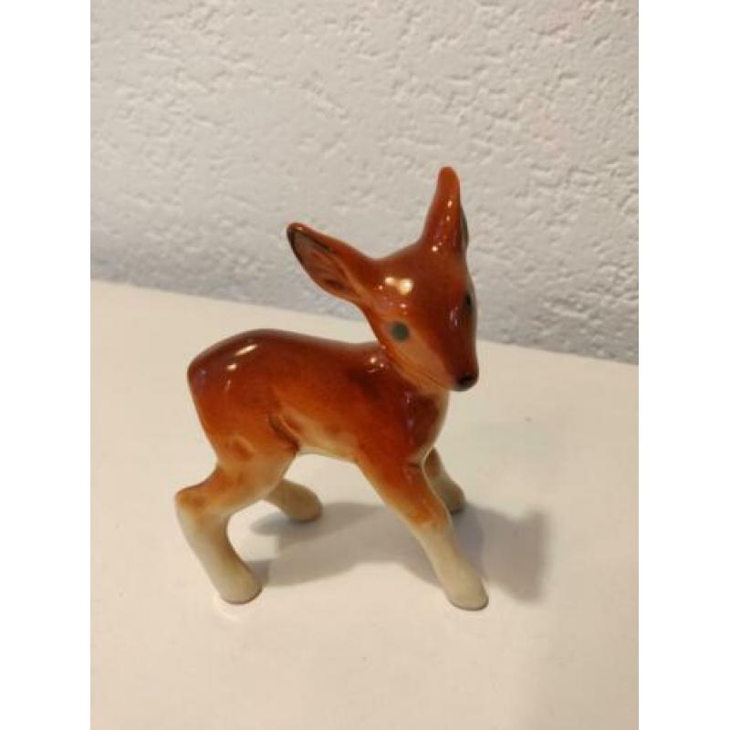 Oud beeldje hertje hert Bambi